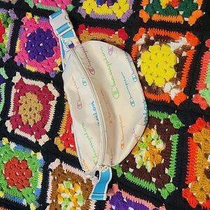 Champion fanny pack